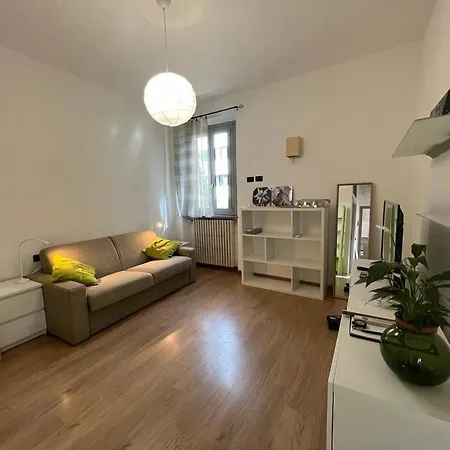 Apartment Grande Con Terrazza Vicino A Milano E