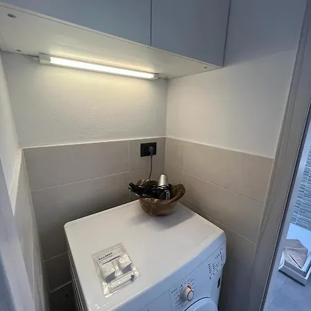 Grande Con Terrazza Vicino A Milano E